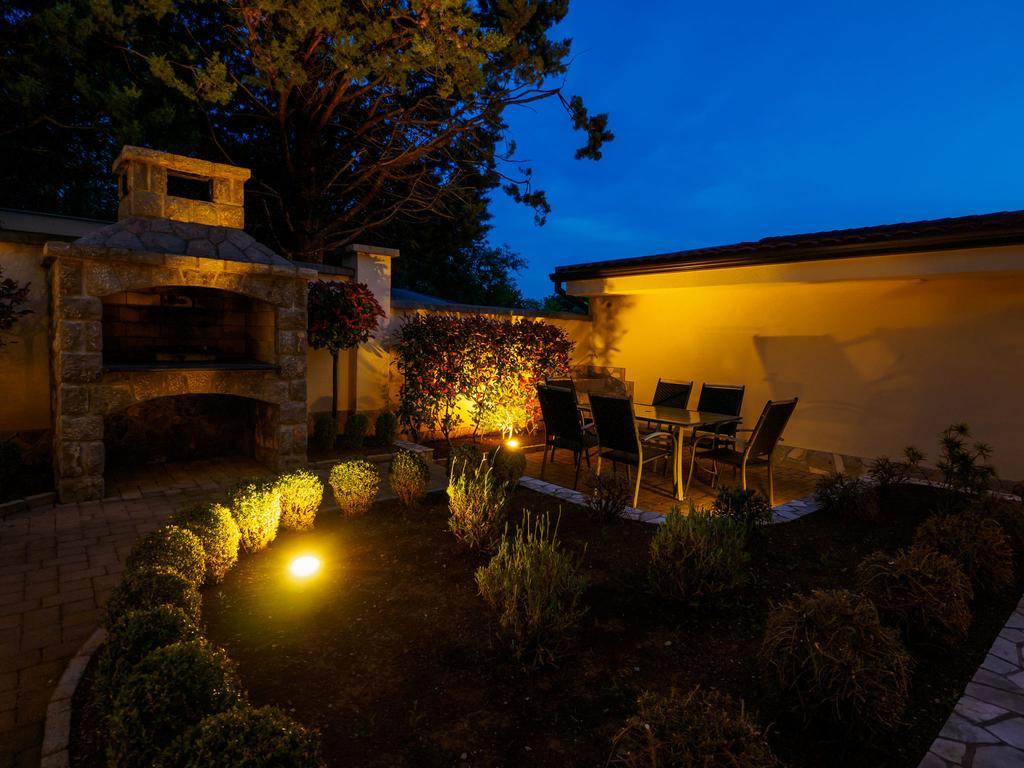 Villa Petra Selce Exterior foto
